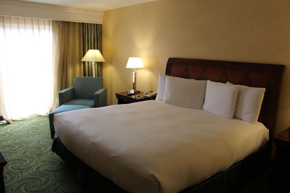 Doubletree By Hilton Livermore, Ca Exterior photo