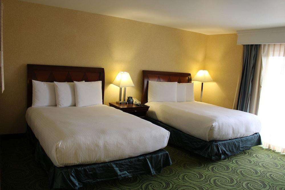 Doubletree By Hilton Livermore, Ca Exterior photo