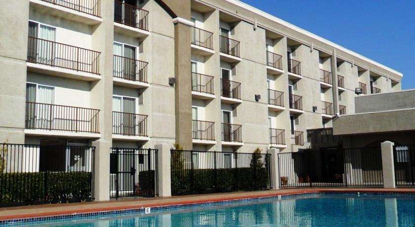 Doubletree By Hilton Livermore, Ca Exterior photo